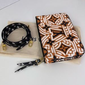 Louis Vuitton Double Zip Pochette Limited Edition
